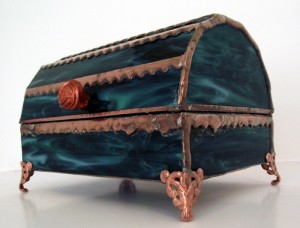 01212011treasurechest1700