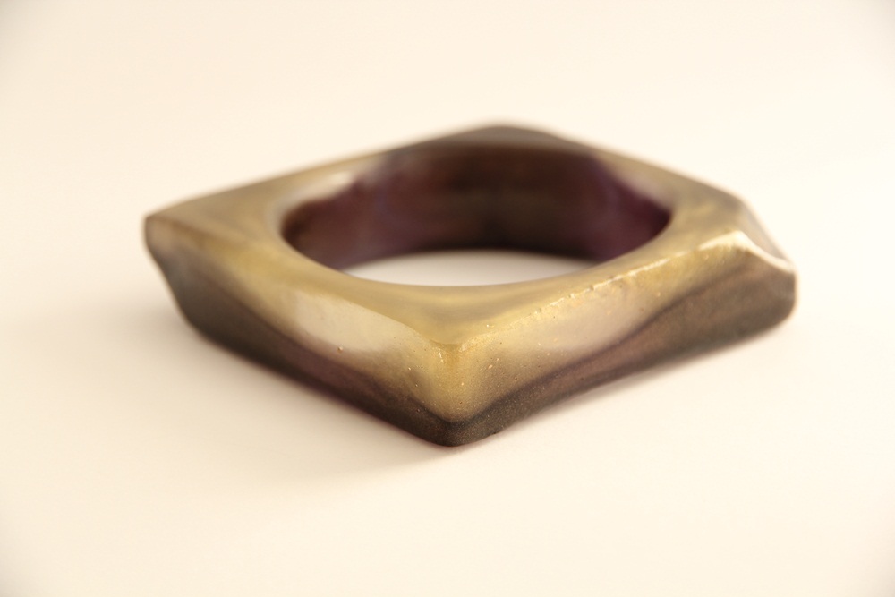 gold-bronzesquarebangle1