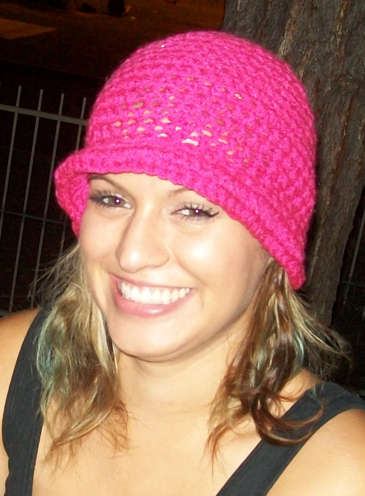 hotpinkcloche1