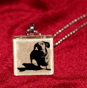 dachshund necklacw