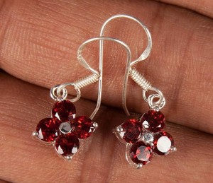 garnet earing-1