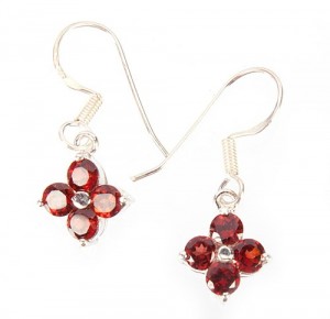 garnet earing