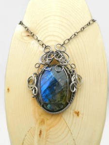 Labradorite and Sterling Silver Necklace