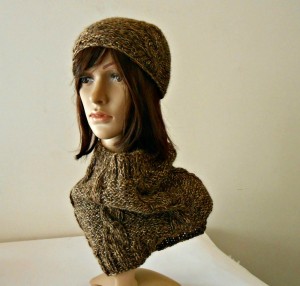 knit_cowl_beanie_set_golden