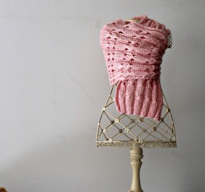 knitted_scarf_pink_bamboo_handmade 2
