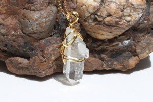 5001 wire wrap crystal