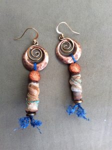 Dangle earrings