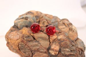 5209 red glass earrings