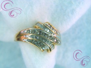 Exquisite Diamond Wedding Anniversary Ring