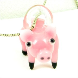 pink_glass_pig_pendant_free_standing_glass_art_by_shepherd_creations_c7213470