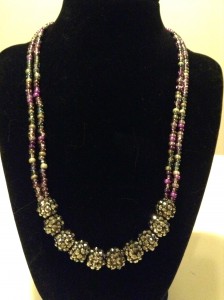 rhinestone necklace1