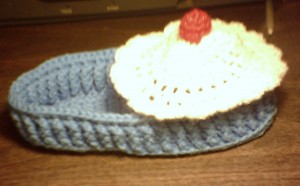 blue cupcake side