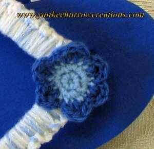 fun crochet flower flip flop