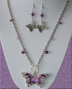 Purple Butterfly Pendant Necklace Set 1