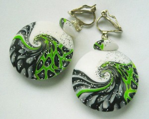 green clip earrings