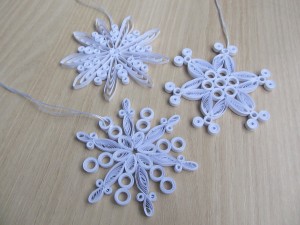 rsz_quilling_art_handmade_christmas_ornaments_hanging_christmas_ornaments_snowflakes_paper_filigree_6