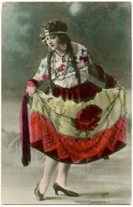 Spanish-Style-Dancer-thepreciouspast_web