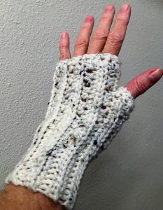 Shell Fingerless Glove
