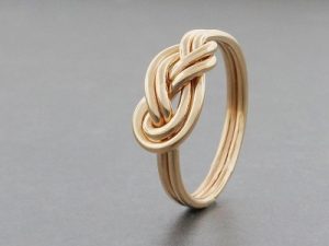 alternative-engagement-ring-double-figure-8-climbing-knot-gold-ring-thick-gauge