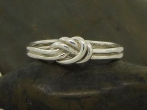 sterling-silver-celtic-double-strand-love-knot-ring