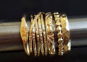five-gold-rings-stacking-rings