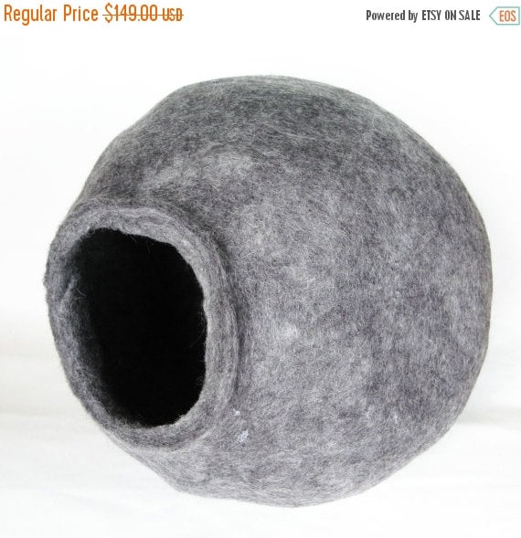 XXL Cat House. Wool Felted House Cocoon Grey Gray. Cat Bed. Modern Minimal